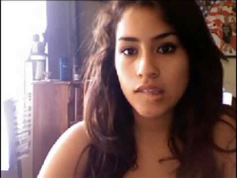 Latina Webcams. . Latinas live cams